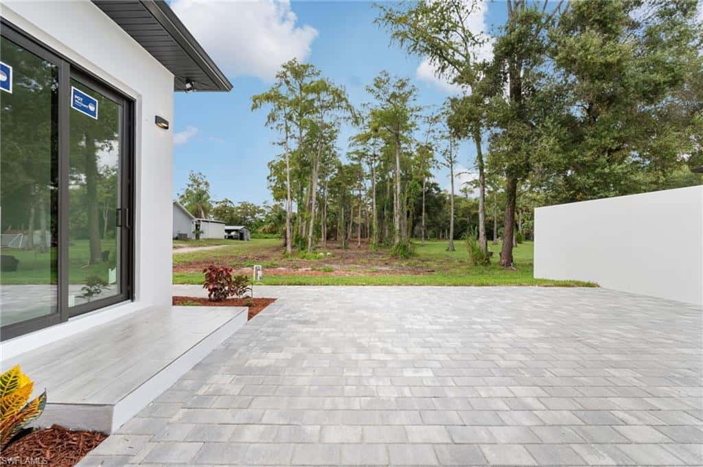 887 6th St, Naples, photo 28