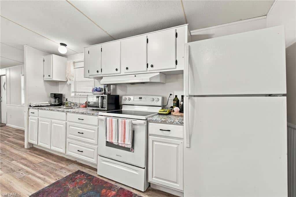 1241 Lopez Ln, Chokoloskee, photo 5