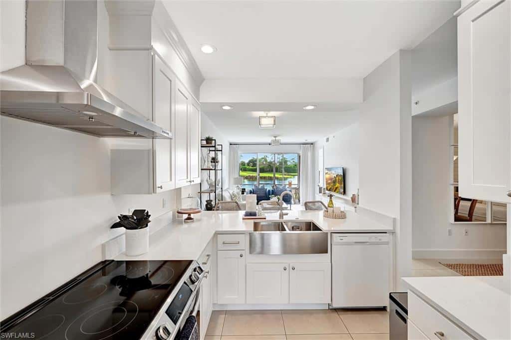 7885 Mahogany Run Ln #1513, Naples, photo 17