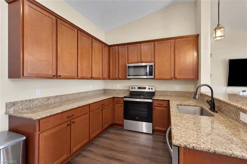 327 31st St, Cape Coral, photo 4