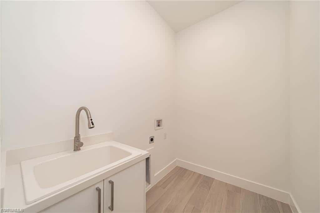 1227 40th Pl, Cape Coral, photo 20