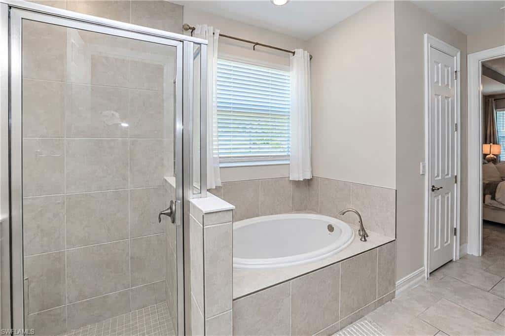 113 33rd Pl, Cape Coral, photo 17