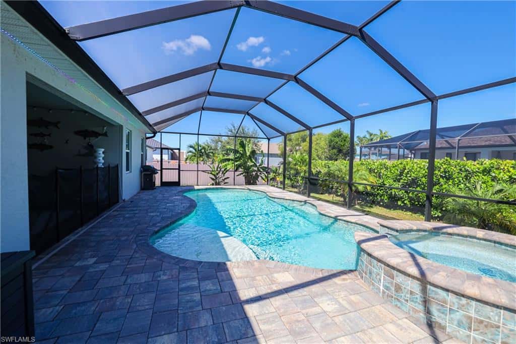 113 33rd Pl, Cape Coral, photo 30