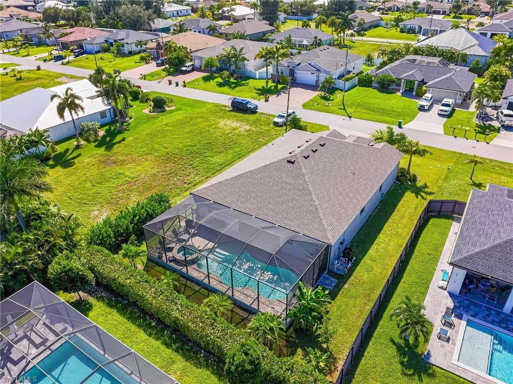 113 33rd Pl, Cape Coral, photo 35