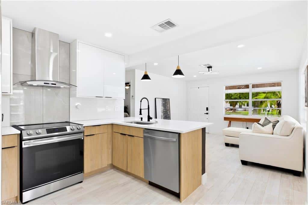 2926 Holly Rd, Fort Myers, photo 14
