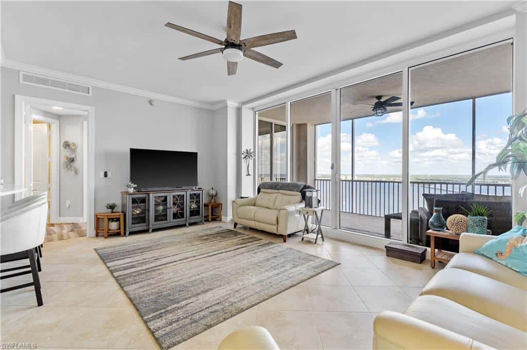 2090 First St #i2409, Fort Myers, photo 9