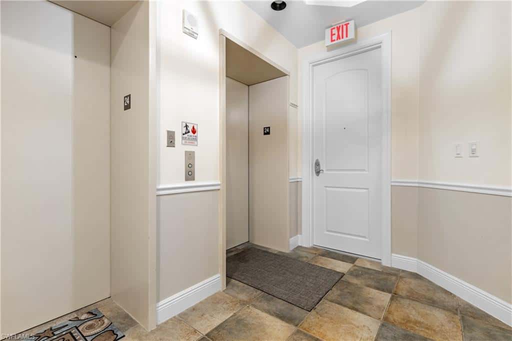 2090 First St #i2409, Fort Myers, photo 34