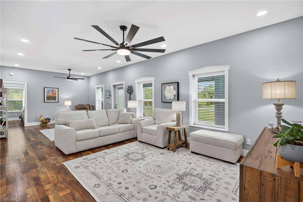 3824 Helms Ct, Fort Myers, photo 4