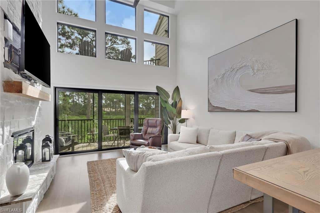 27131 Oakwood Lake Dr, Bonita Springs, photo 13