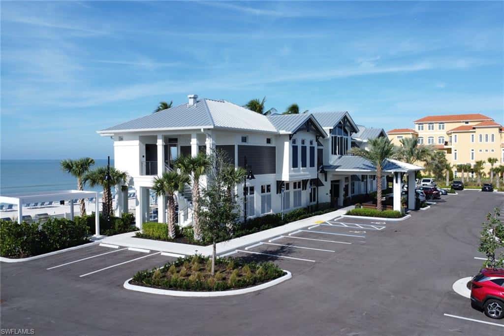 27131 Oakwood Lake Dr, Bonita Springs, photo 34