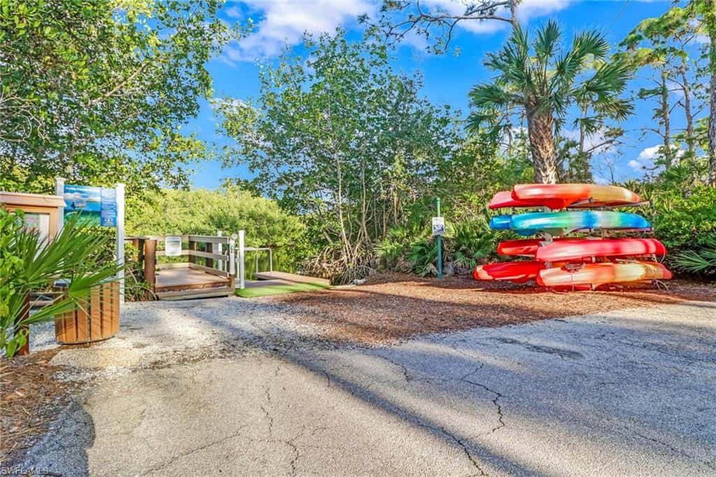 27131 Oakwood Lake Dr, Bonita Springs, photo 37