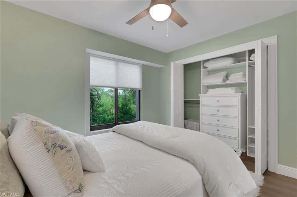 27131 Oakwood Lake Dr, Bonita Springs, photo 25
