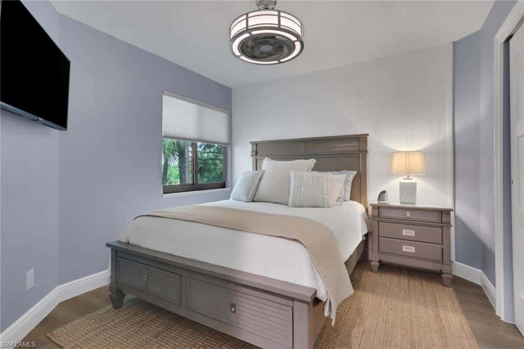 27131 Oakwood Lake Dr, Bonita Springs, photo 21