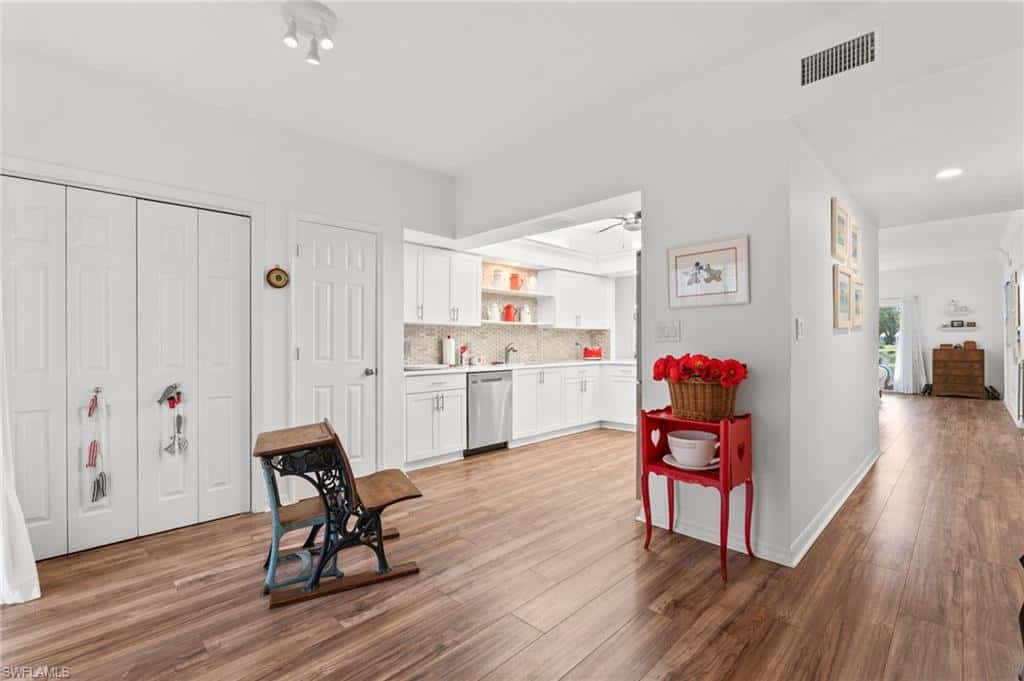 6045 Chardonnay Ln #102, Naples, photo 17