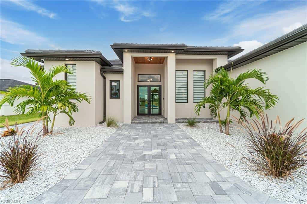 209 Chiquita Blvd, Cape Coral, photo 6