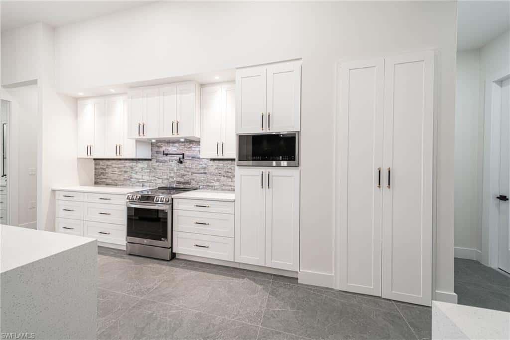 209 Chiquita Blvd, Cape Coral, photo 17