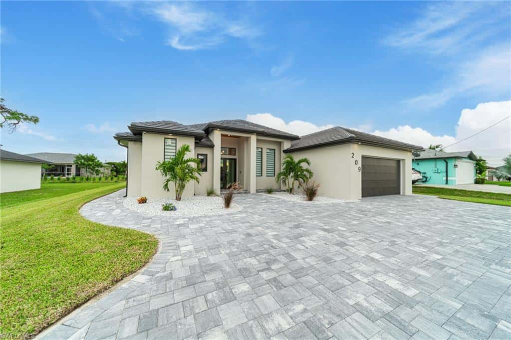 209 Chiquita Blvd, Cape Coral, photo 5