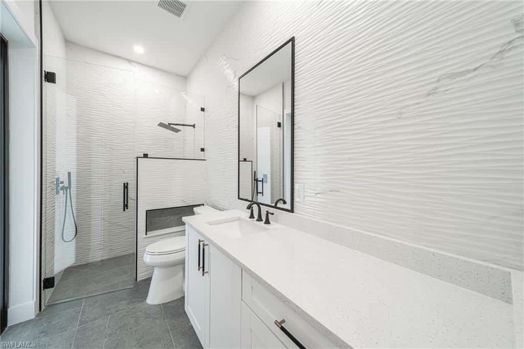 209 Chiquita Blvd, Cape Coral, photo 25