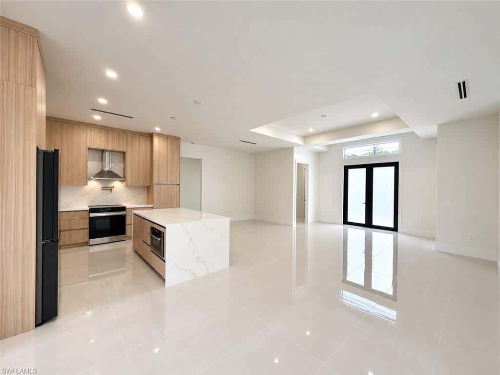 4222 18th Ave Ne, Naples, photo 5