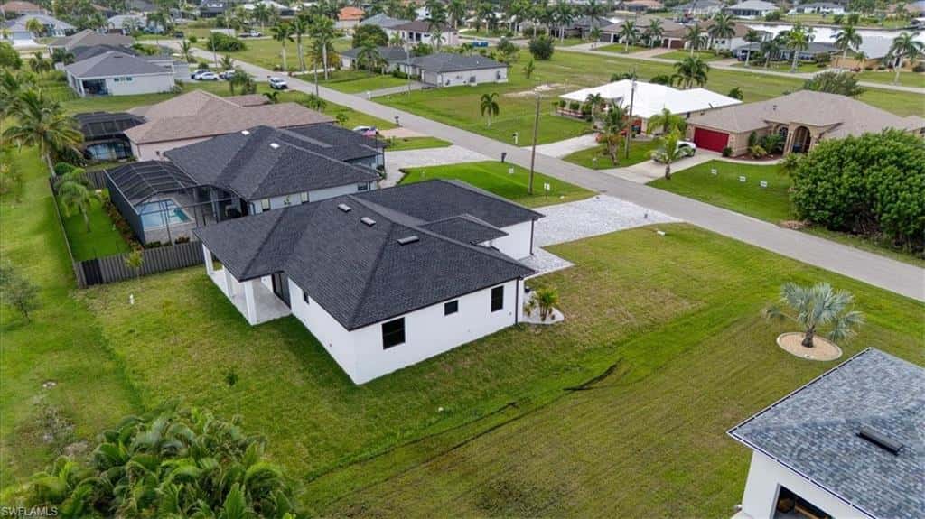 4329 27th Ter, Cape Coral, photo 6