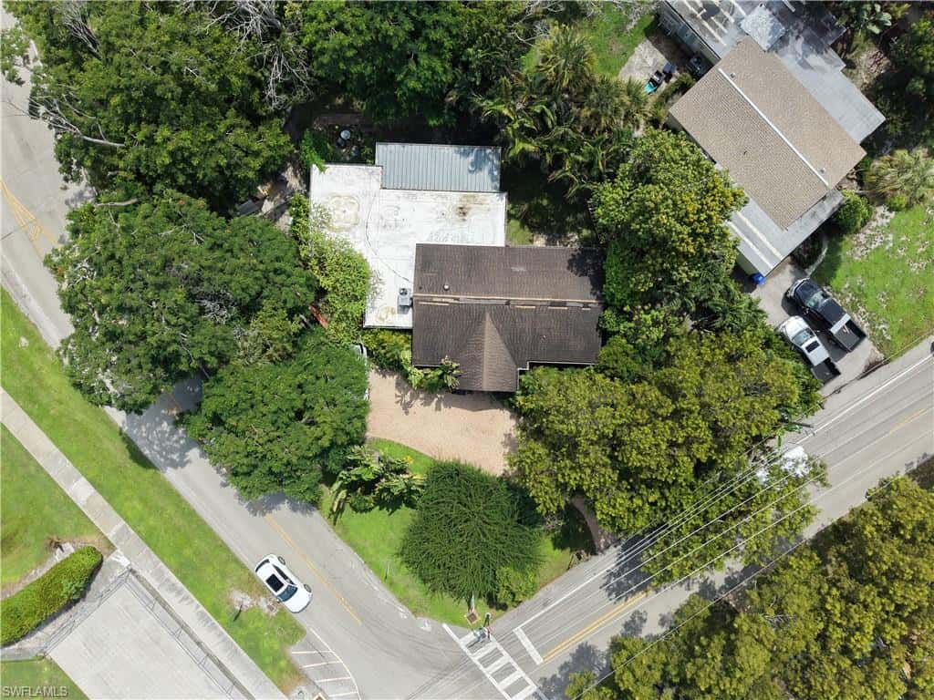1374 13th St, Naples, photo 19