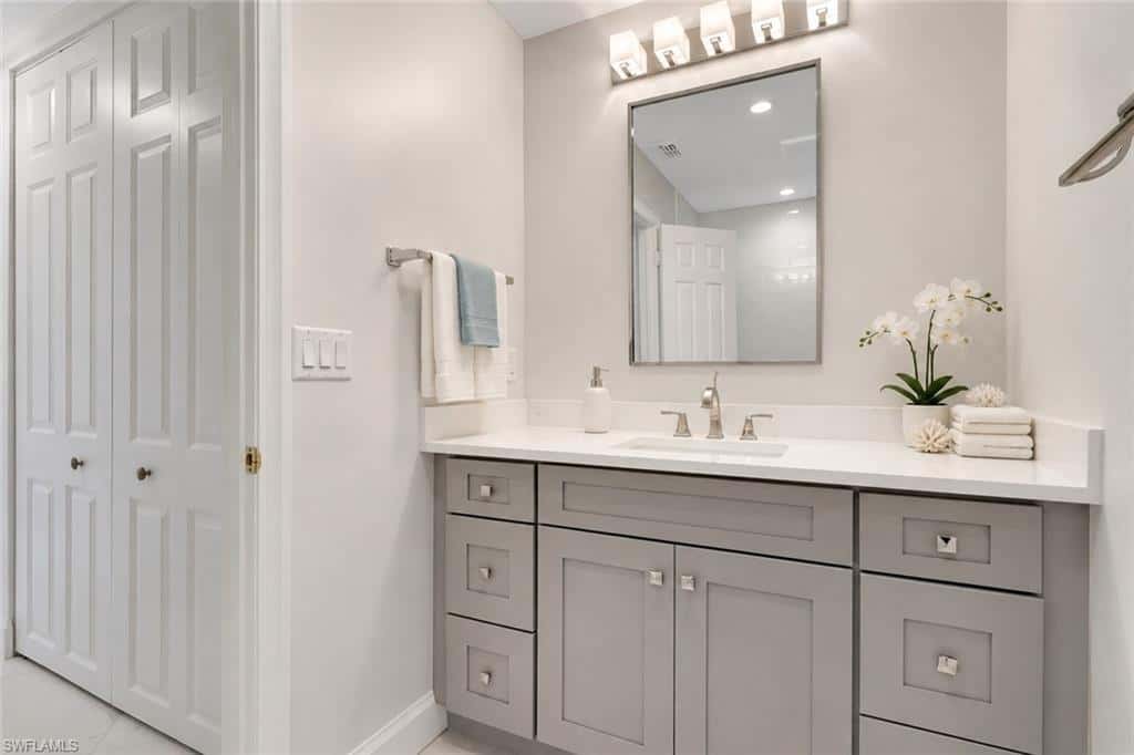 625 Beachwalk Cir #g203, Naples, photo 32