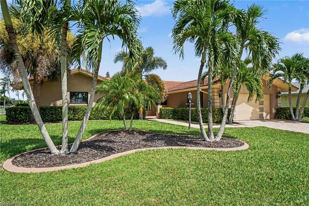 1493 Tredegar Dr, Fort Myers, photo 9