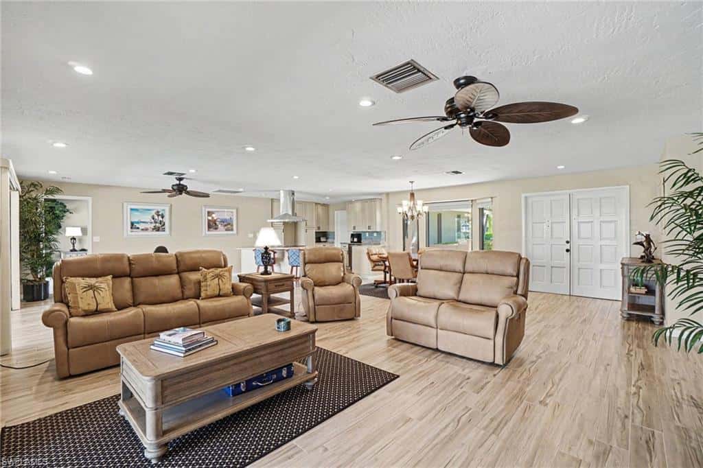 1493 Tredegar Dr, Fort Myers, photo 11
