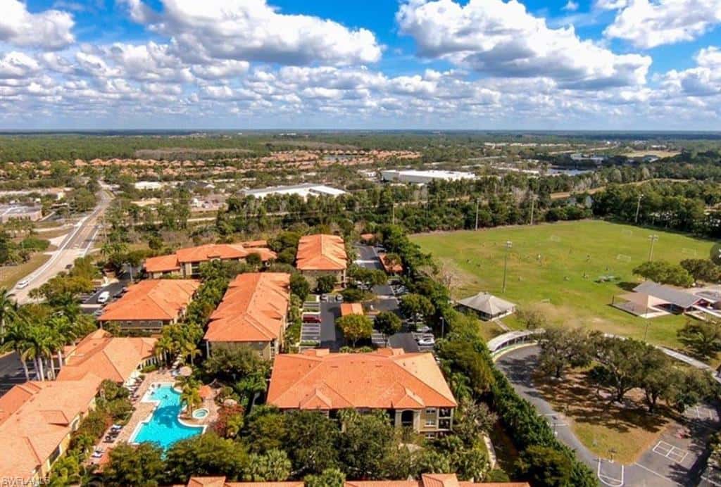 8960 Colonnades Ct #915, Bonita Springs, photo 27