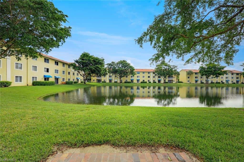 8298 Key Royal Ln #415, Naples, photo 22