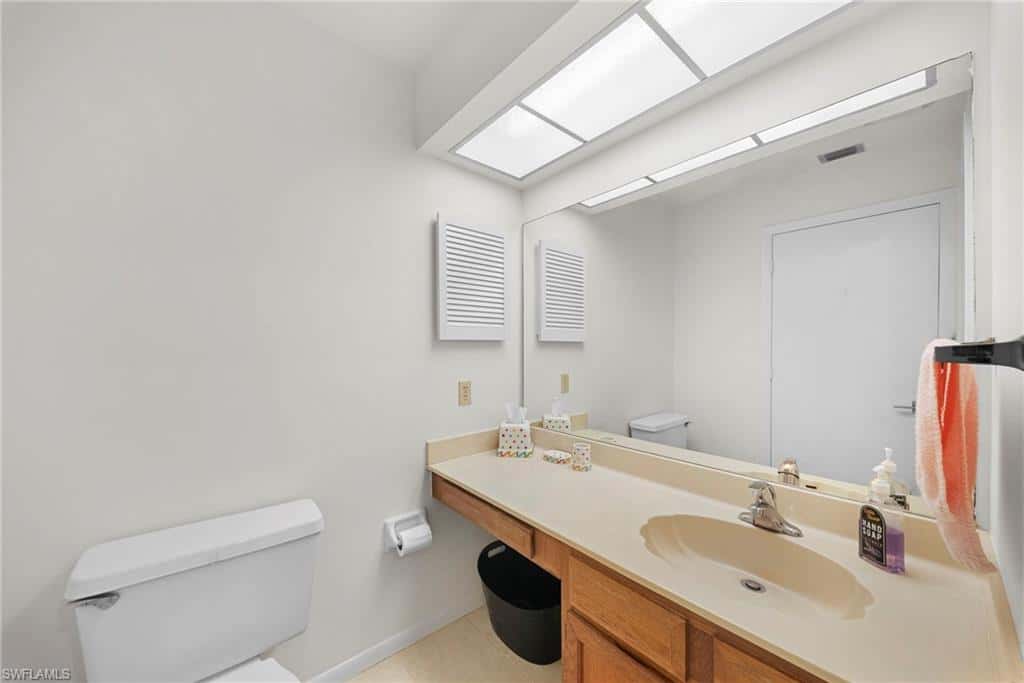 1833 Courtyard Way #105, Naples, photo 27