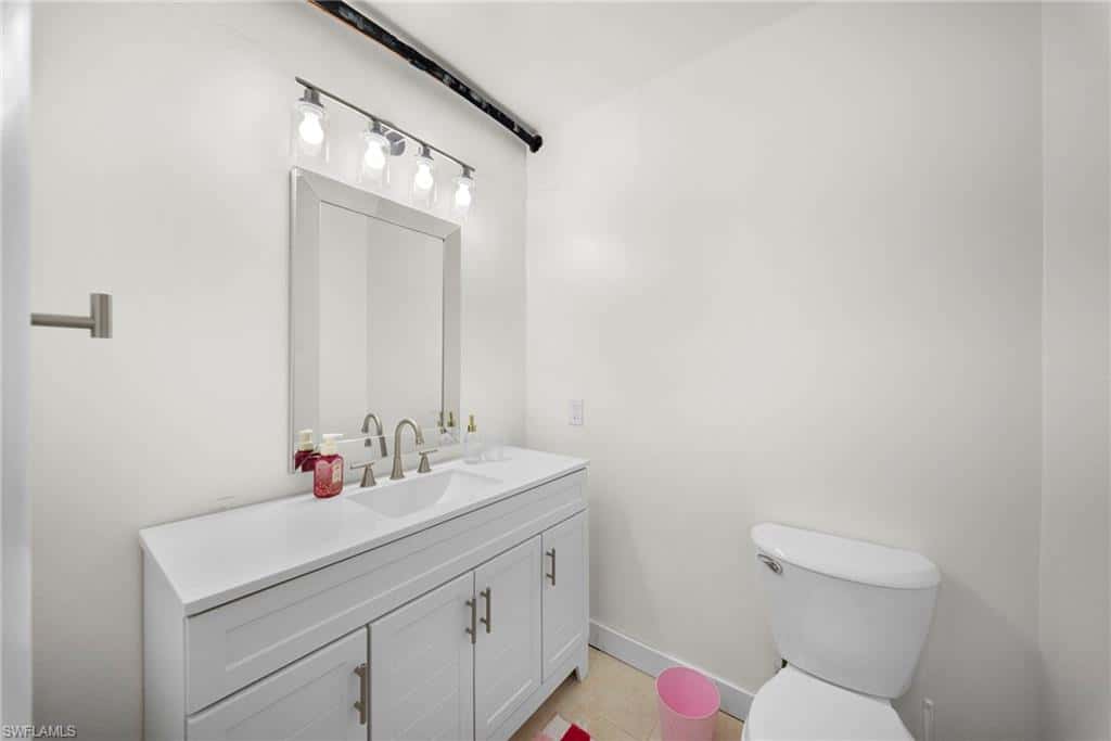 1833 Courtyard Way #105, Naples, photo 24