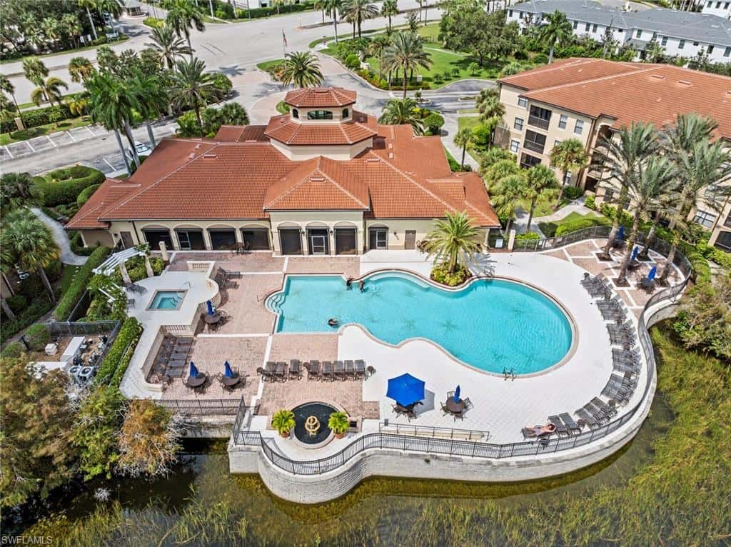 12920 Positano Cir #203, Naples, photo 43