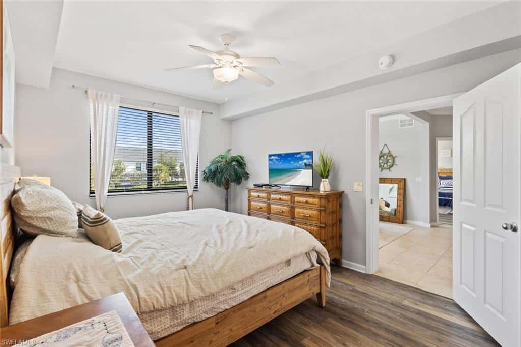12920 Positano Cir #203, Naples, photo 22