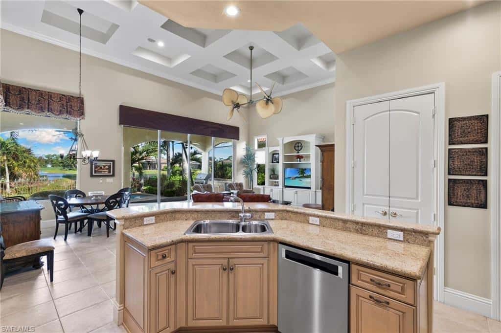 7405 Treeline Dr, Naples, photo 27