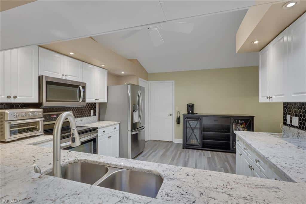 848 Marblehead Dr, Naples, photo 6