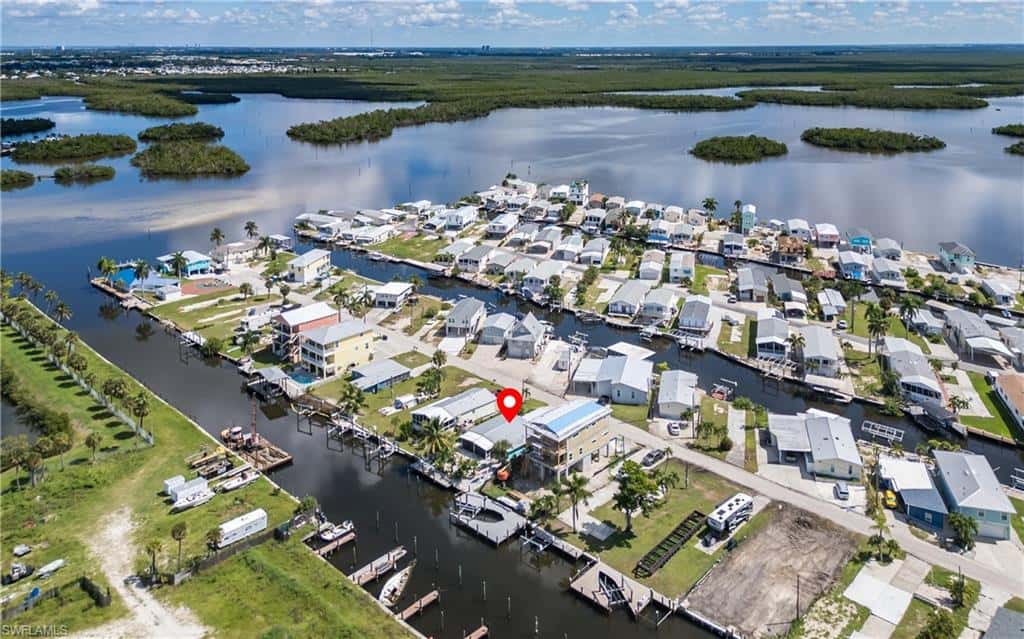 847 Oak St, Fort Myers Beach, photo 4