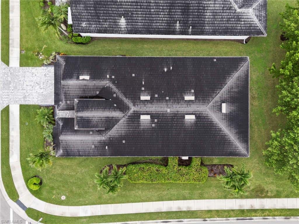 8950 Mustique Ln, Naples, photo 33