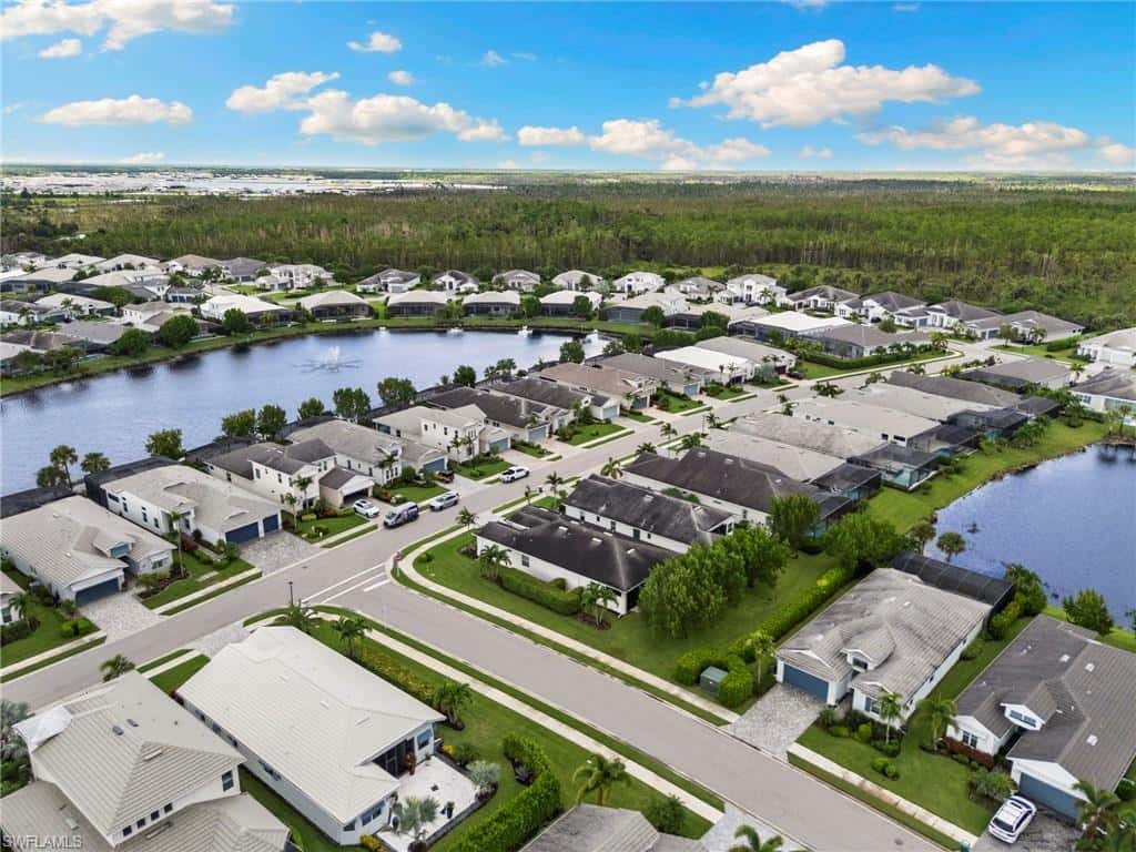 8950 Mustique Ln, Naples, photo 35