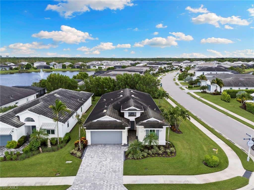 8950 Mustique Ln, Naples, photo 31
