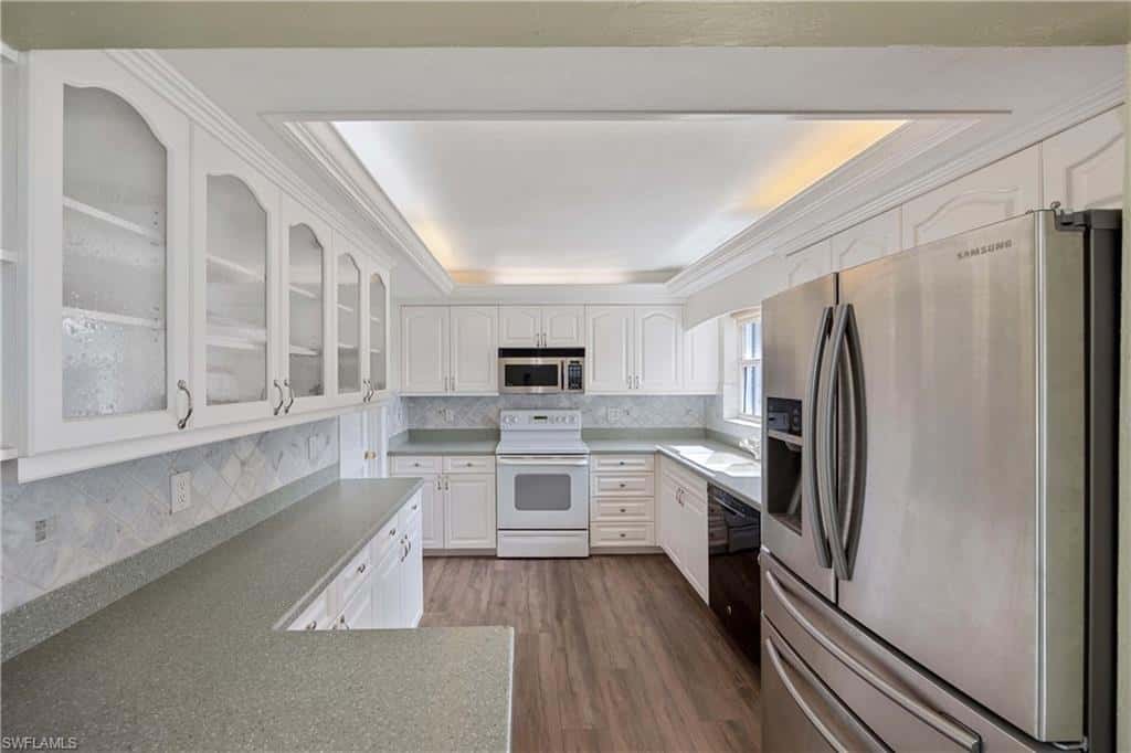4656 Capri Dr, Naples, photo 7