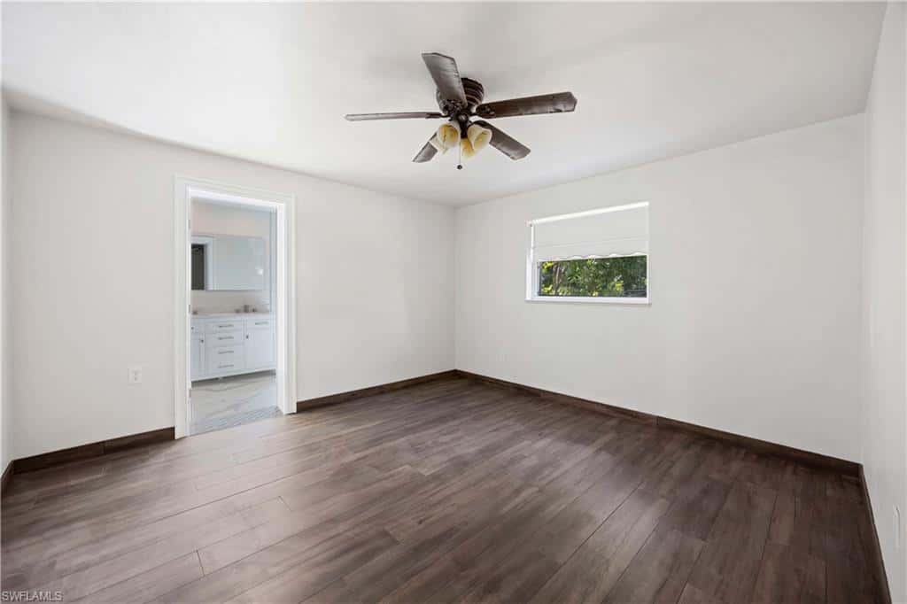 4656 Capri Dr, Naples, photo 10