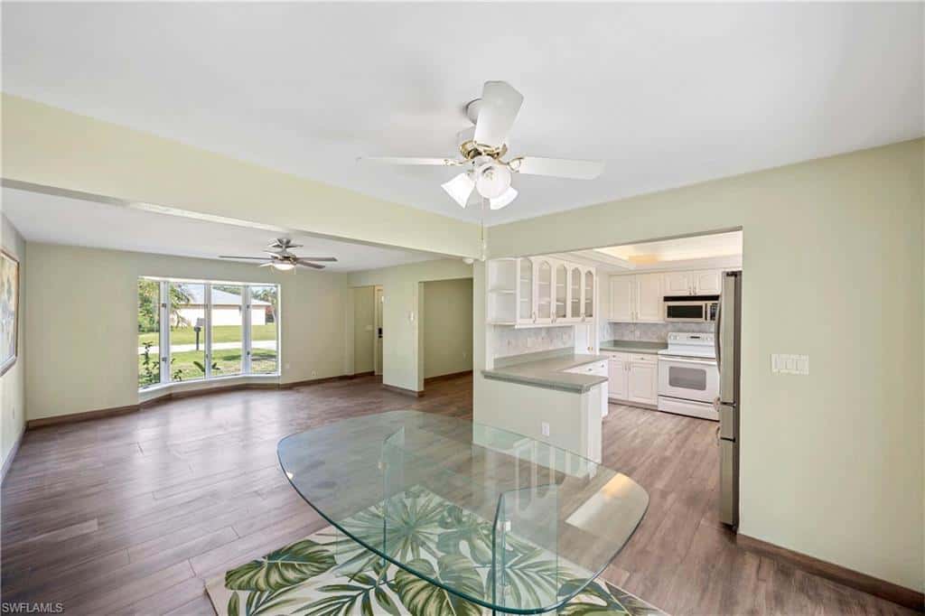 4656 Capri Dr, Naples, photo 8