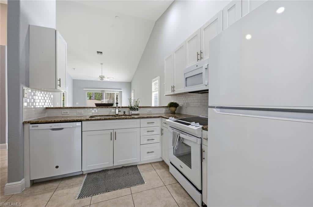 3505 Avion Woods Ct #904, Naples, photo 10