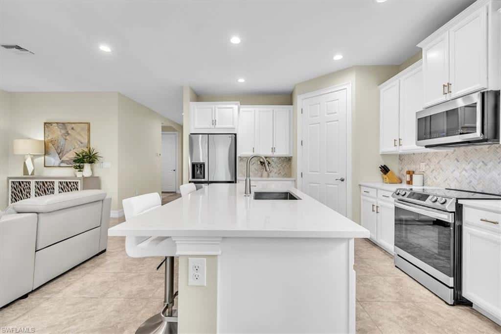 3286 Birchin Ln, Fort Myers, photo 17