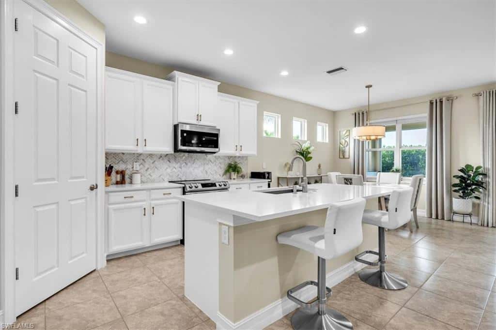 3286 Birchin Ln, Fort Myers, photo 12