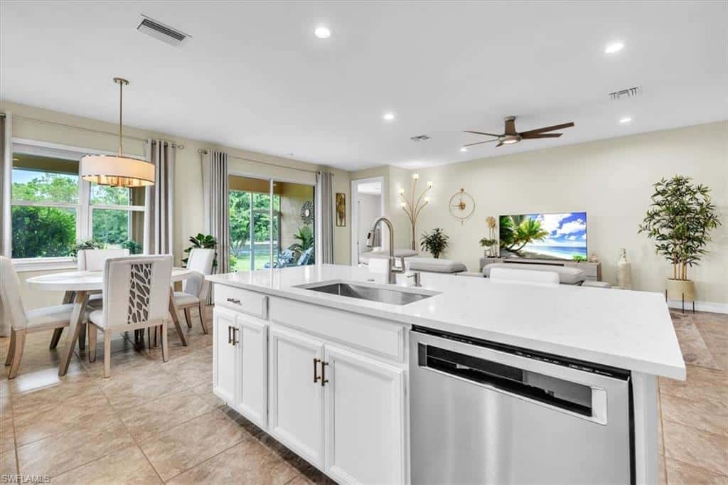 3286 Birchin Ln, Fort Myers, photo 15