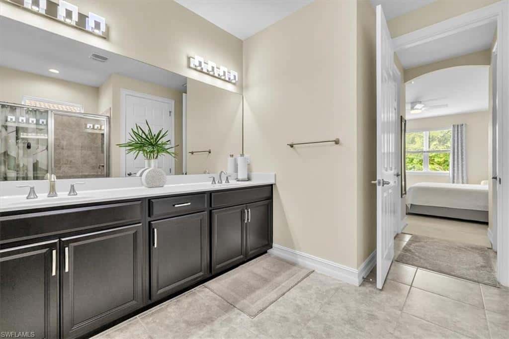 3286 Birchin Ln, Fort Myers, photo 25