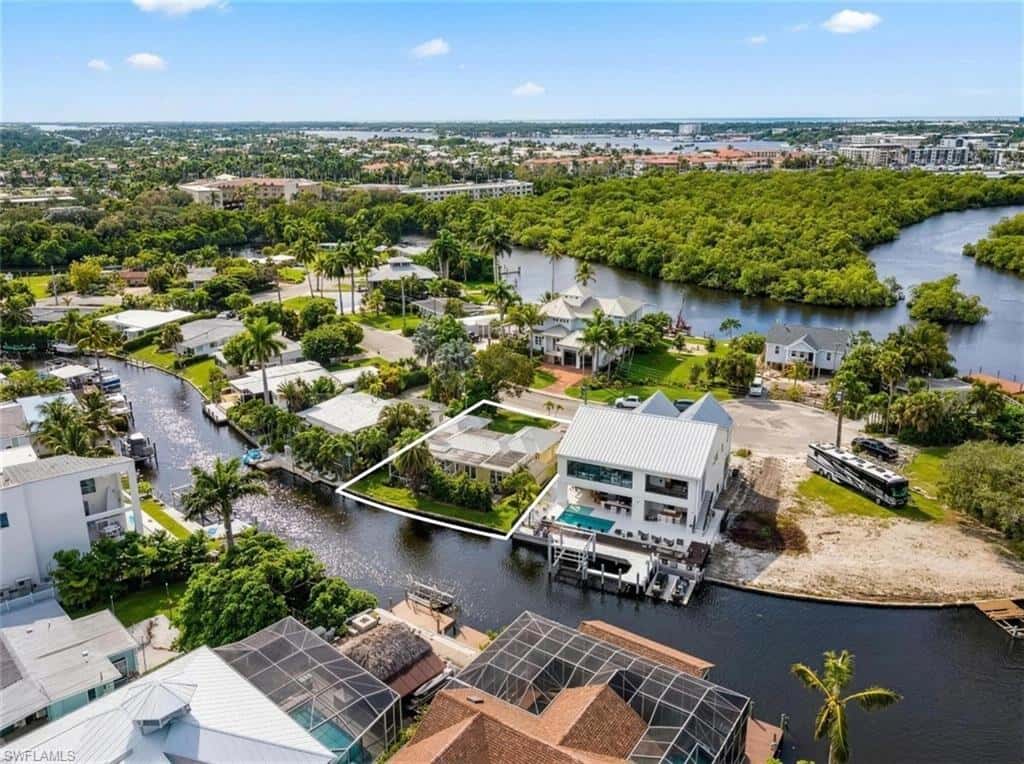 1765 Harbor Ln, Naples, photo 4