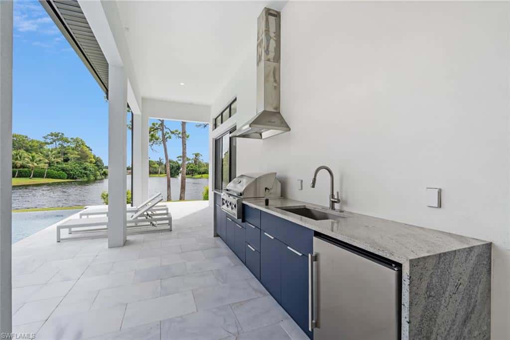 6590 Trail Blvd, Naples, photo 12
